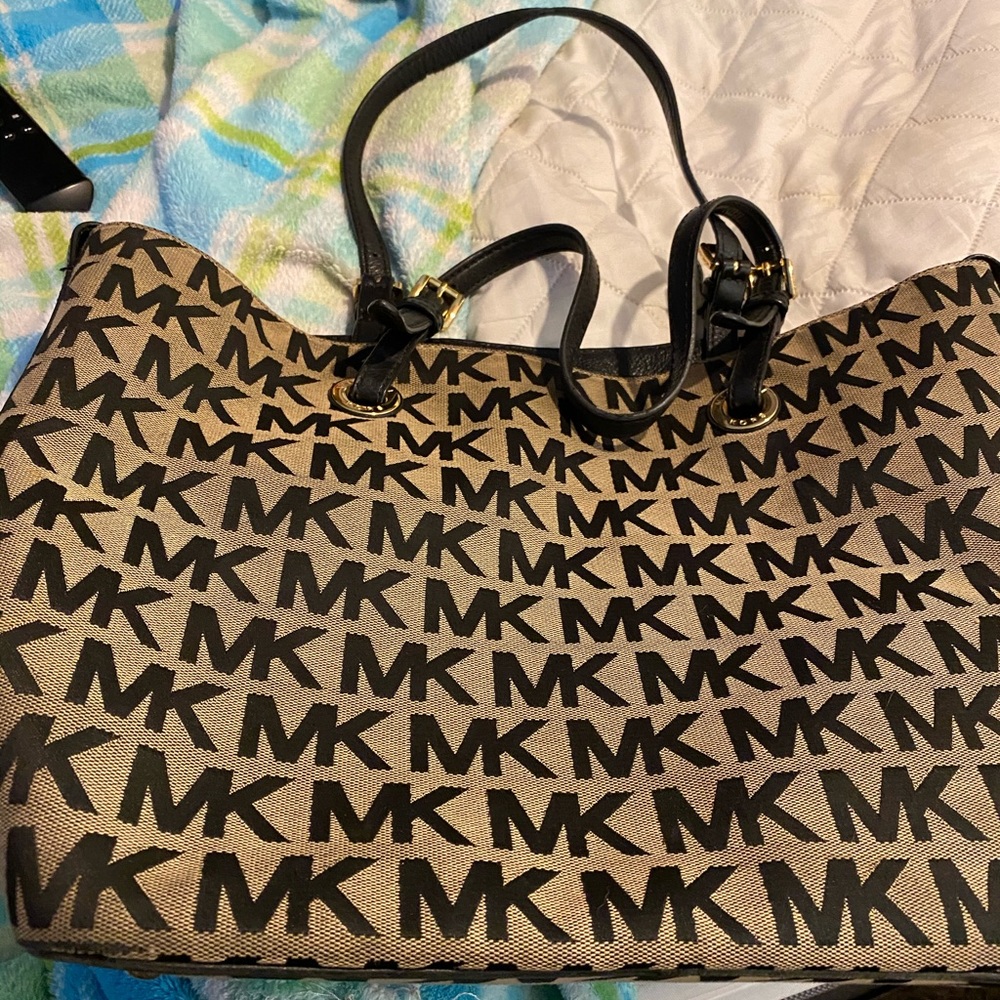 Authentic Michael Kors large purse.